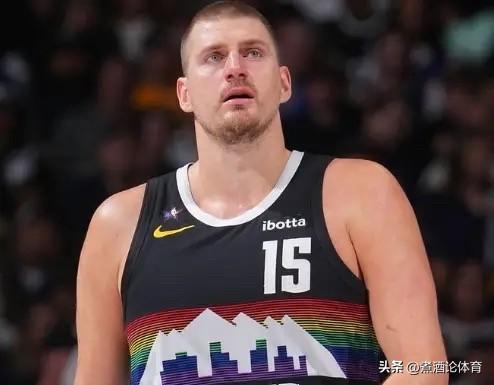 这场掘金125-123险胜太阳，最后4分钟的砍人战术确实是险棋、昏招。

一、关