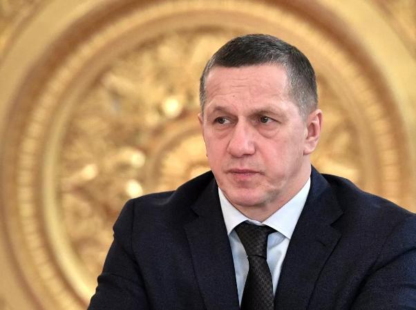 俄罗斯学习中国建筑业。俄罗斯副总理胡努斯林对媒体称，他们正在研究中国建筑业 ，正