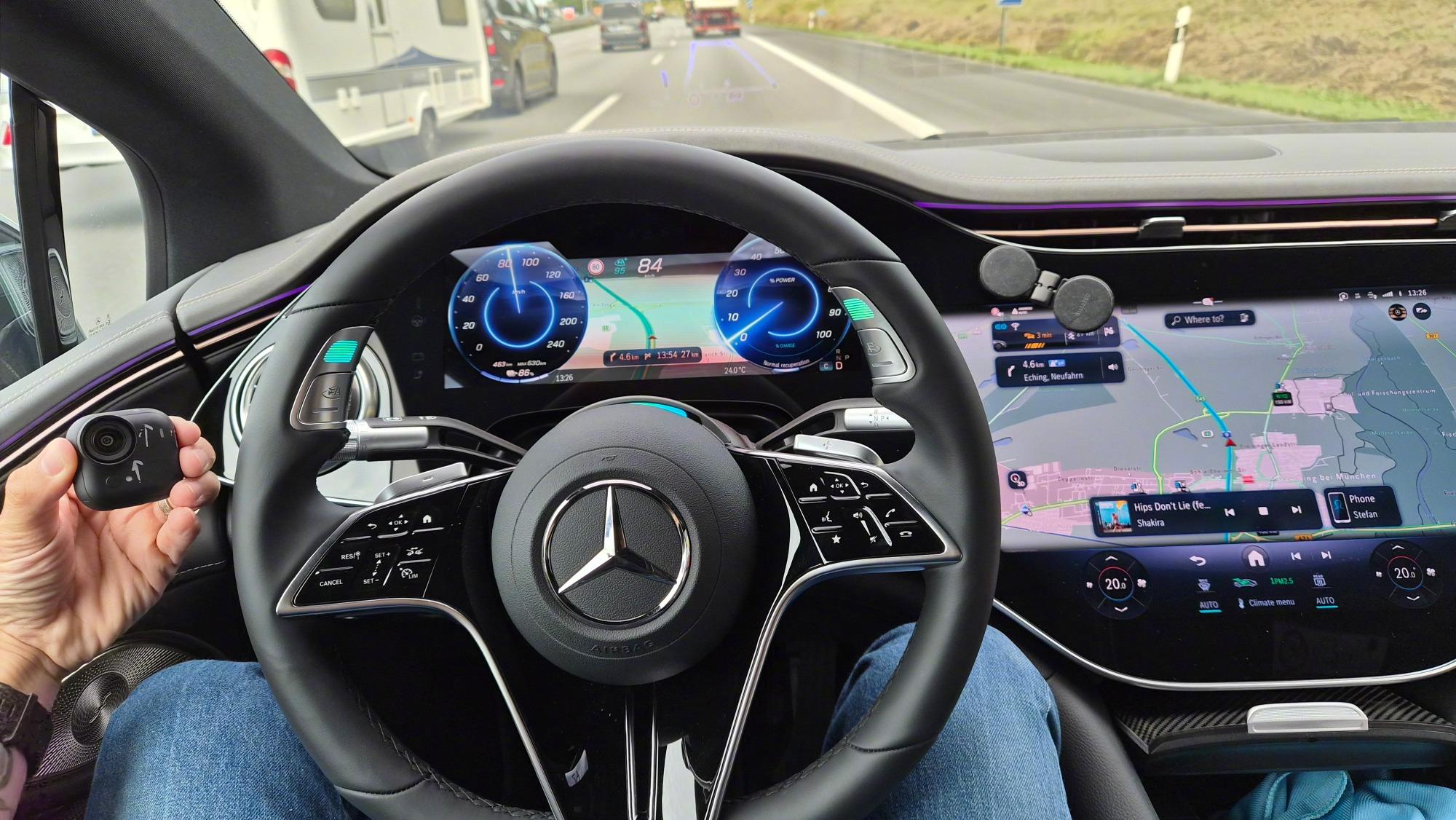 ?一年卖出 10 个亿，这是年轻人真正的「户外神器」