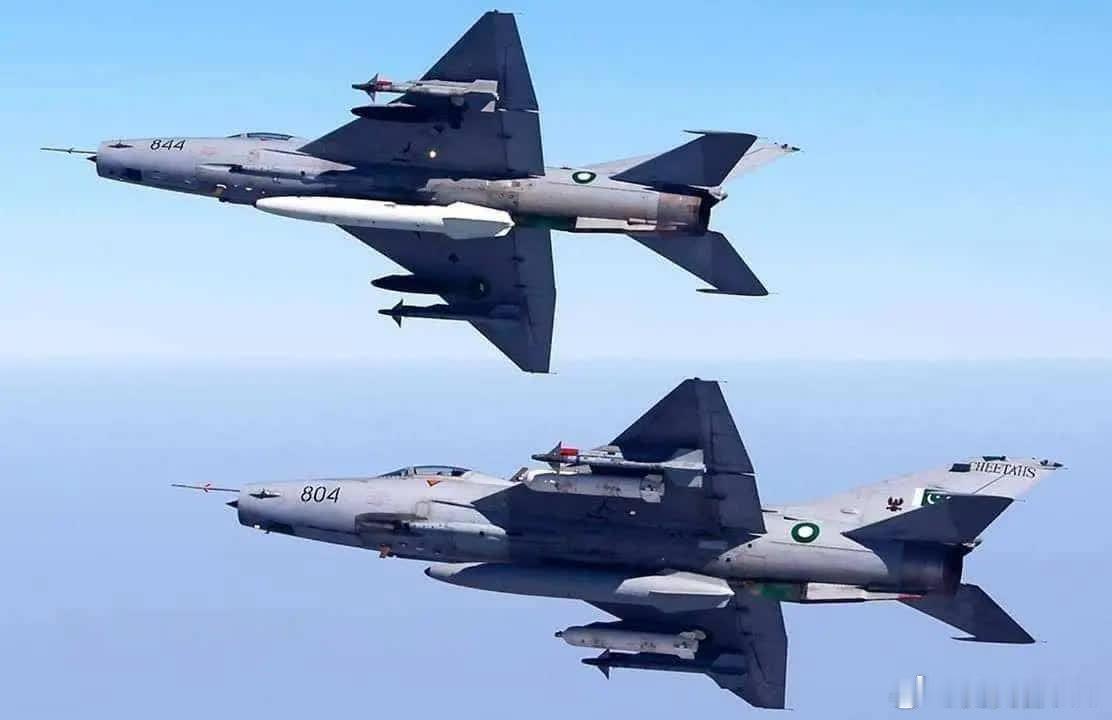 印巴的局势又开始紧张了，我们就看看中国的武器能不能有所表现吧。FW