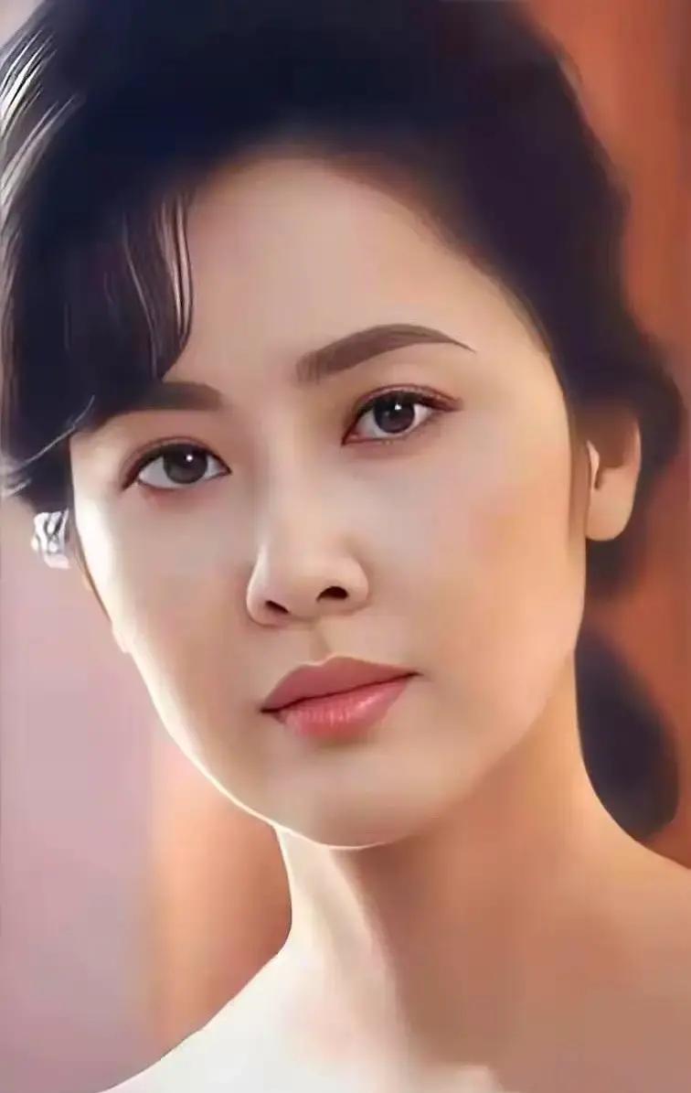 江珊许晴被碾压？真相扎心
 
刷到一条帖子，说有位女演员把江珊许晴全比下去，眼睛