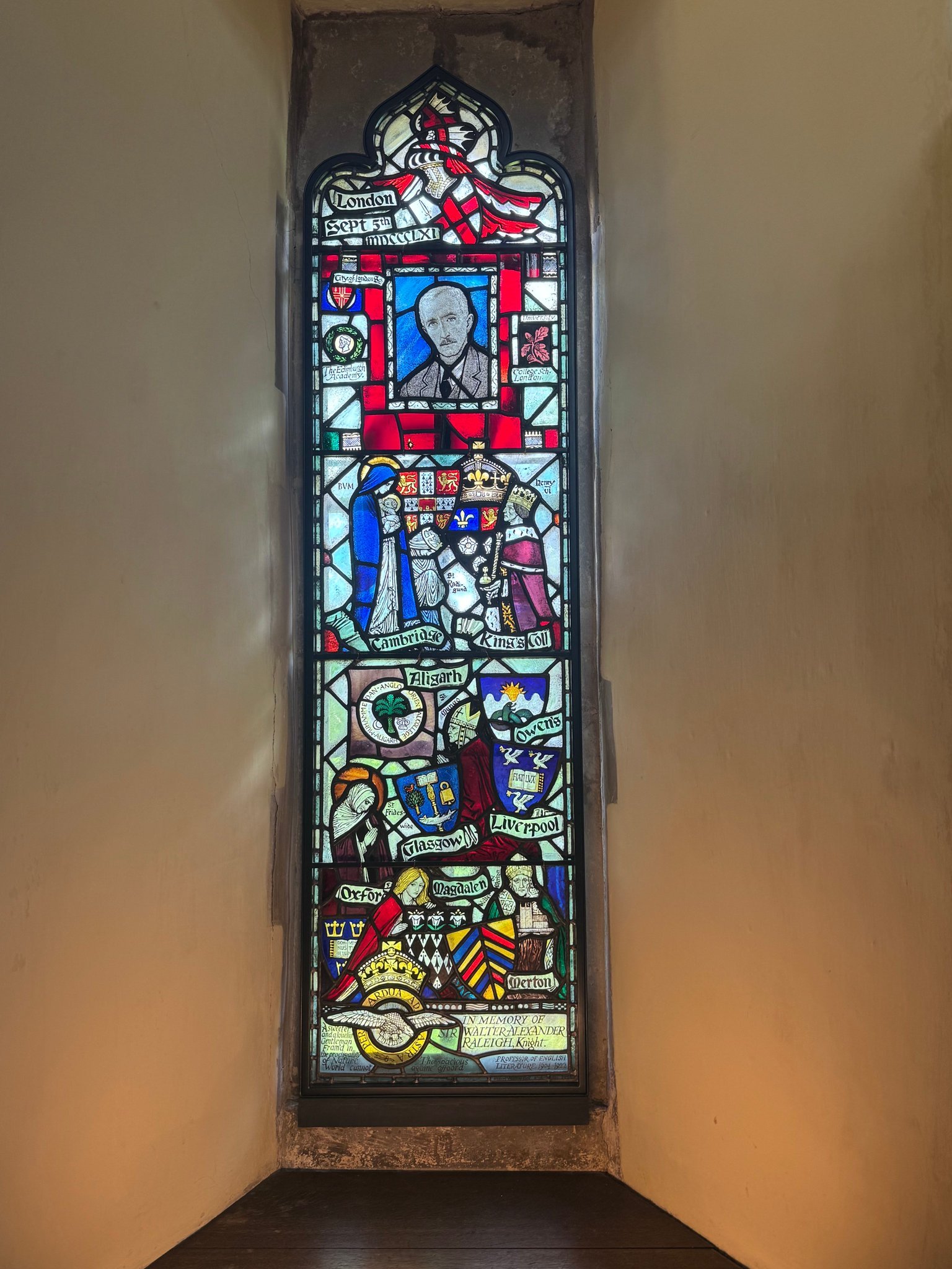 Sir Walter Raleigh memorialised at Merto