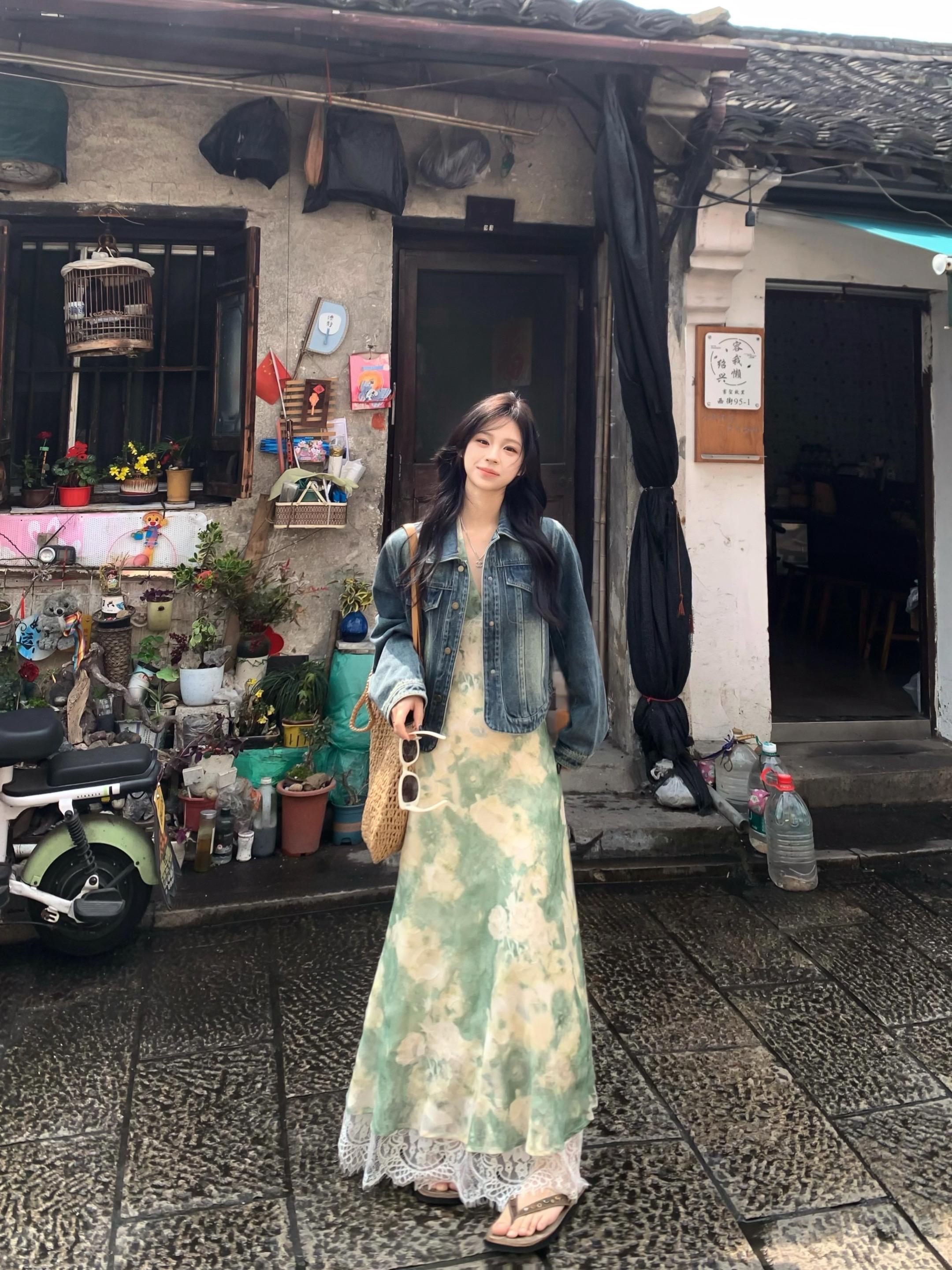 人闲车马慢路遥星亦辞。