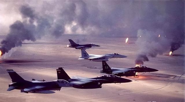 有人说，一旦中美开打，中国连一个小时都撑不住？我觉得解放军真要动用底牌，10分钟