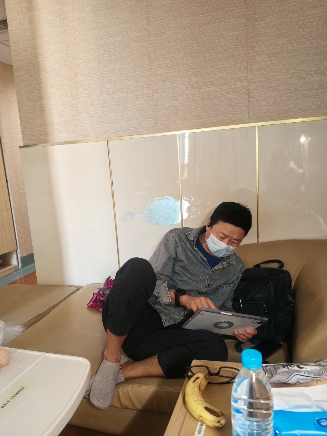 *碎碎念*肺炎住院...好的七七八八了，开心...只是没有💩，四天了，吃了果冻