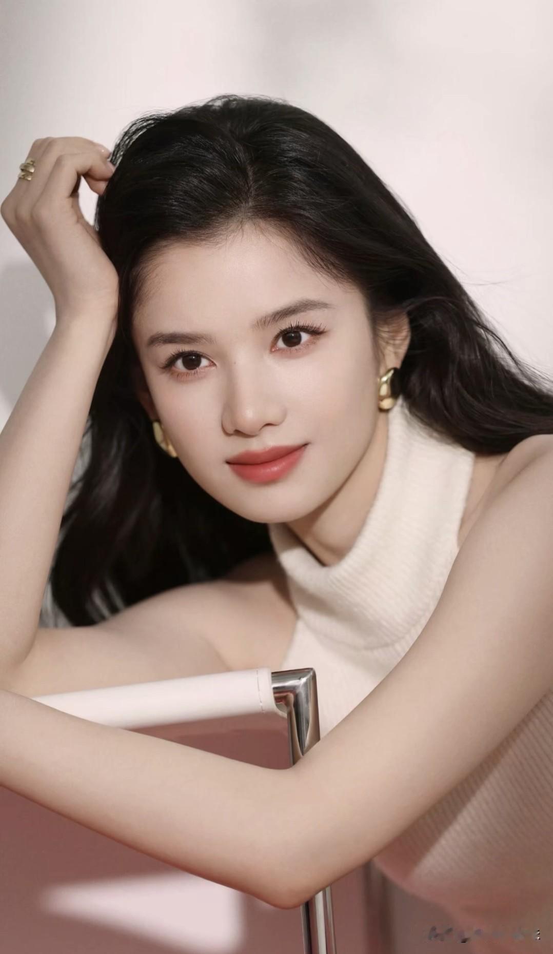 张婧仪