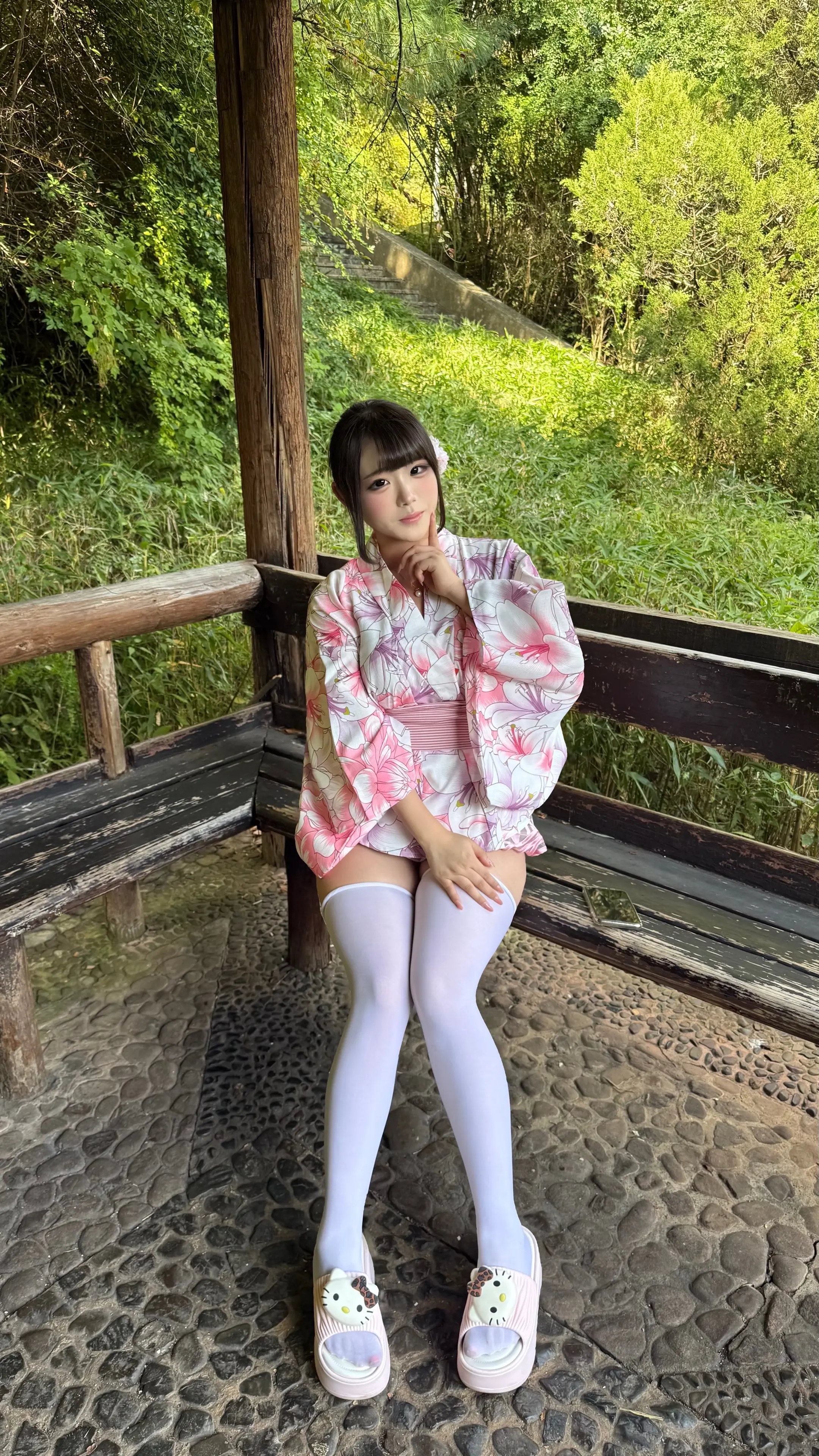 何必哭诉非春时 我来之日即是春