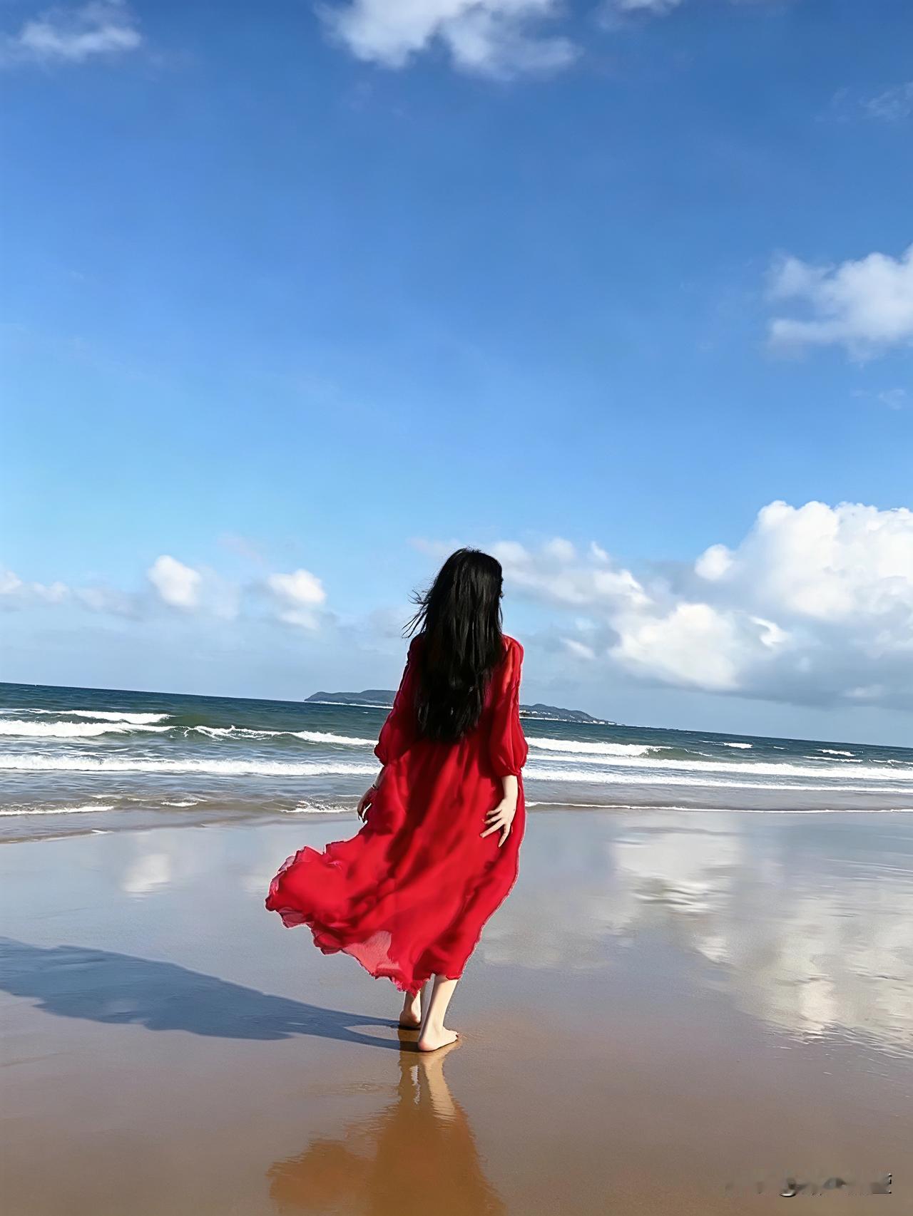 陪闺蜜买旅游衣服，我一句话帮她省下一半钱



前两天闺蜜特意找我，说下个月要跟