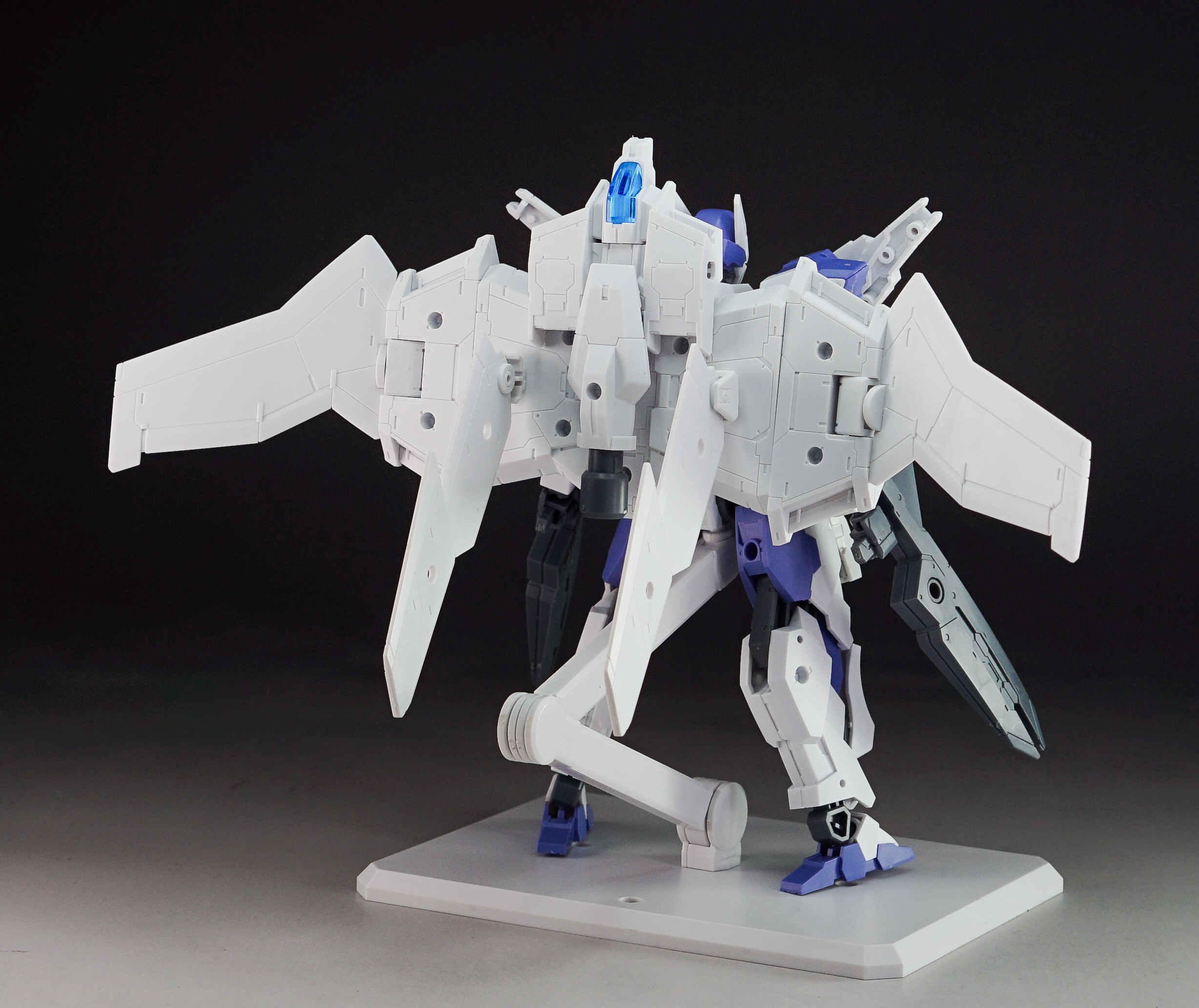 30mm 伊格莱特空战式样（by うどんこ）制作时间约2小时，无涂装直接混搭 