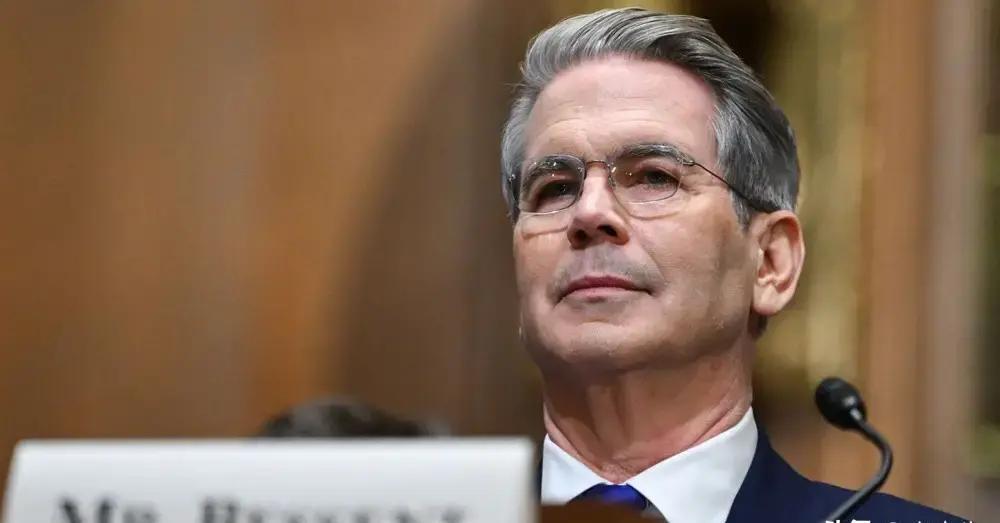 美国狐狸尾巴彻底露了！拉拢俄伊重返美元，真实目标是撕碎金砖去美元体系
6月24日