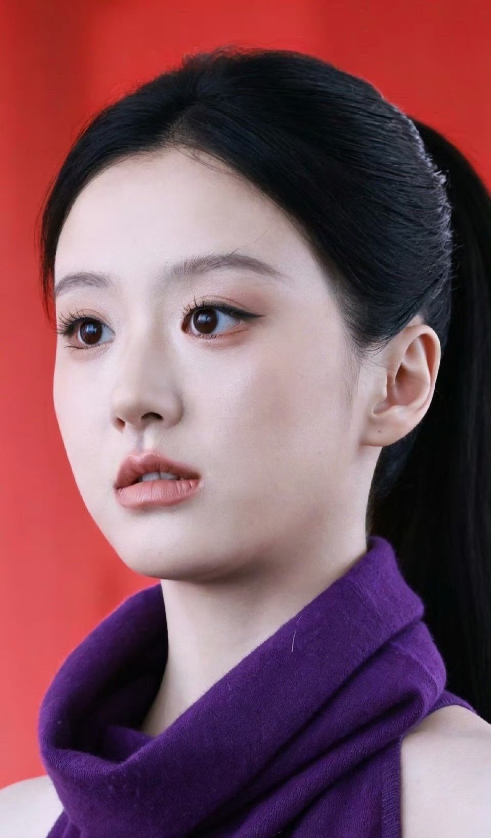 看包上恩高清怼脸生图，这算美女还是普女？