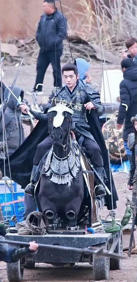 丞磊这身材和脸太“绝”了白鹿