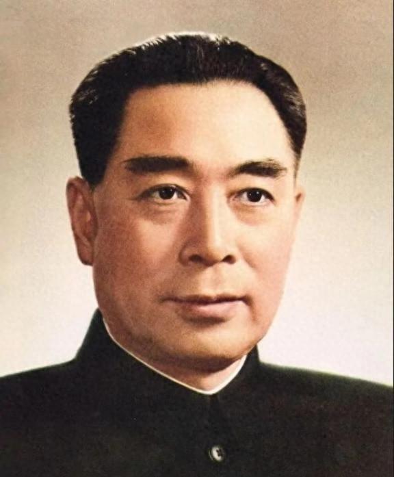 1973年中国驻希腊大使因国庆庆祝活动引发意外，周恩来看到事件报告痛感周家命途多