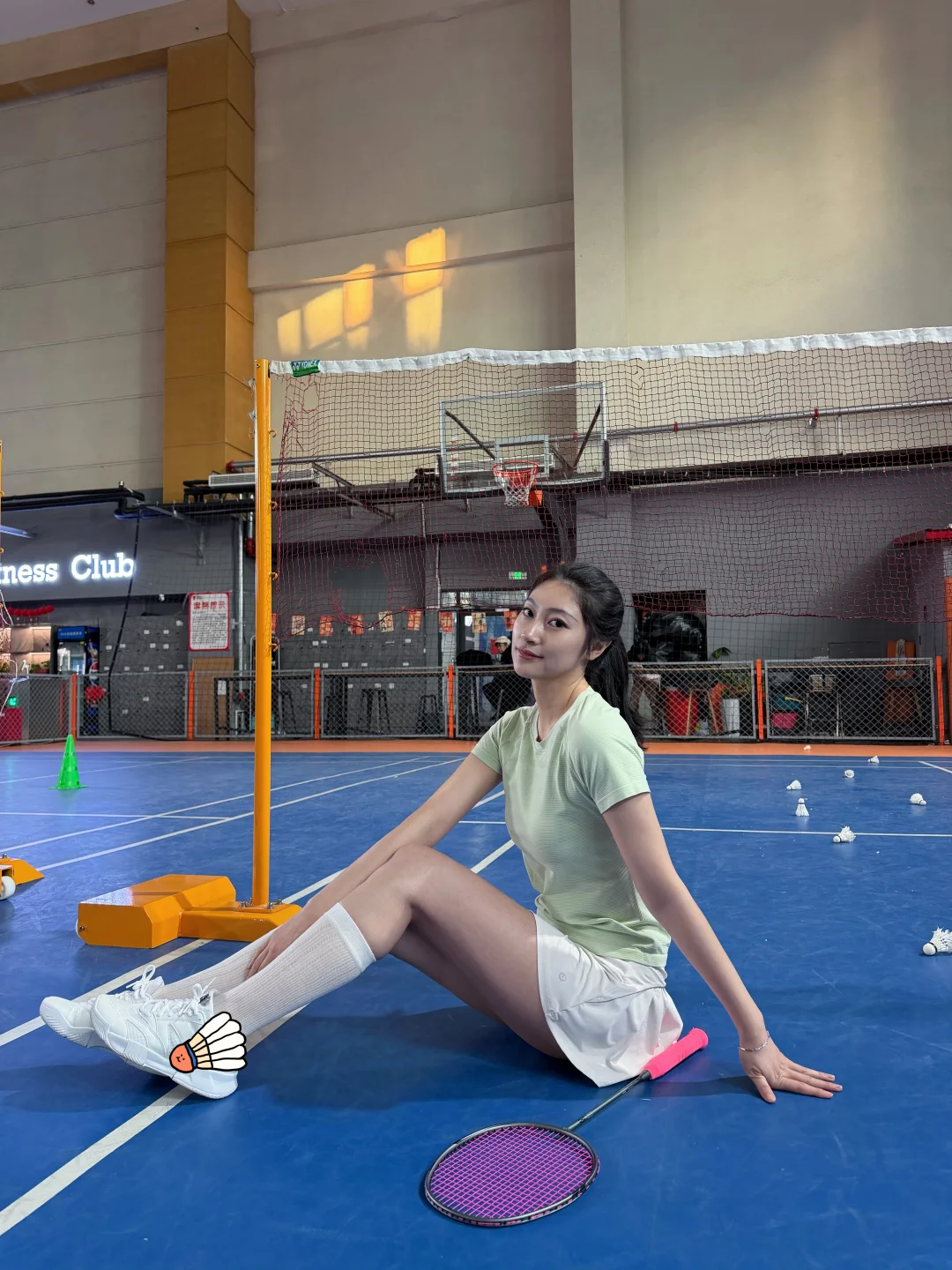 今天不打工！今天打羽毛球🏸