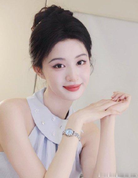王楚然 极限5分钟化了一个妆王楚然也太实诚了吧！粉丝问化没化妆，直接说 “一点点