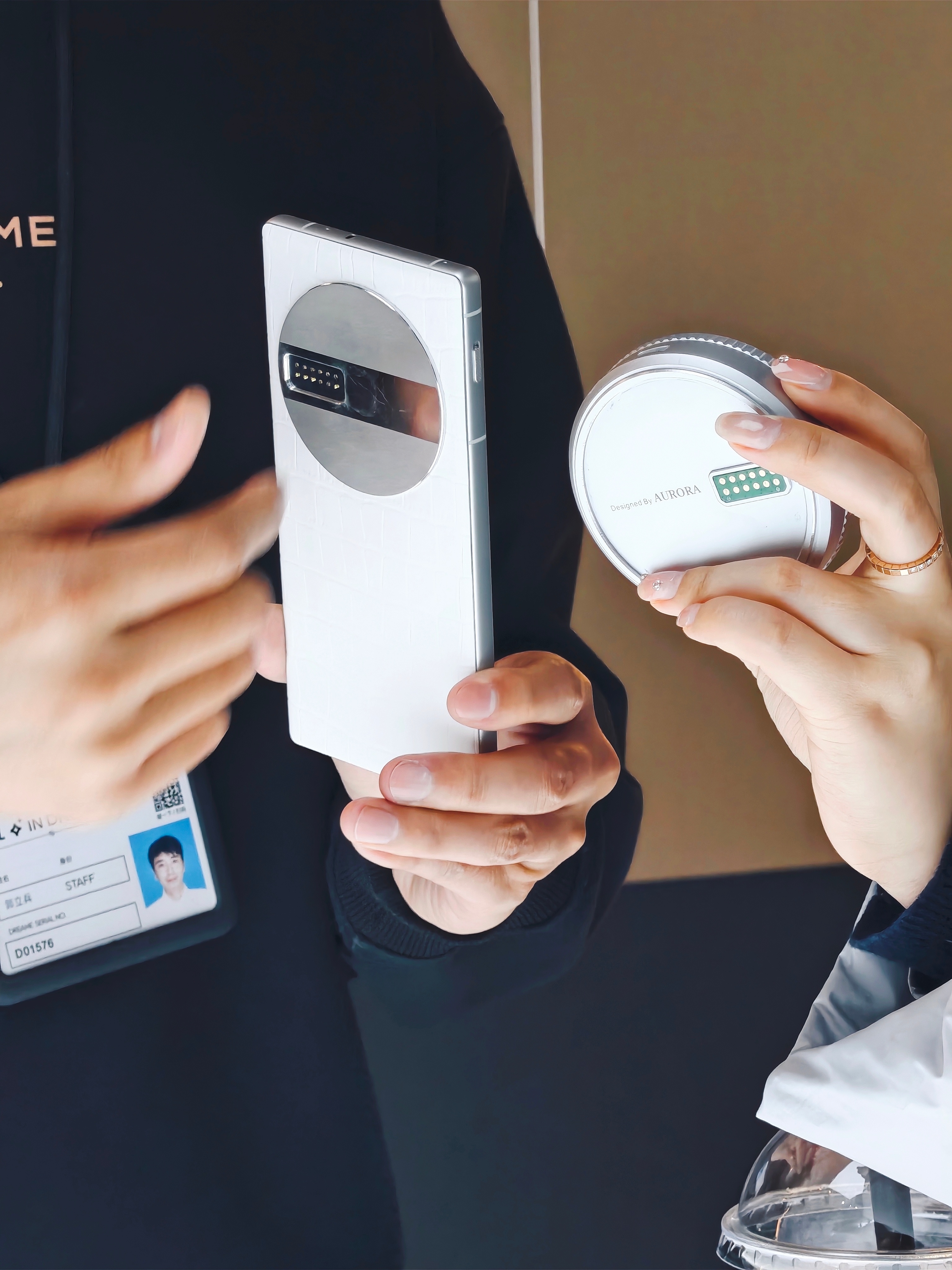 追觅AURORA手机的影像线产品，有多种多样的形态。目前能直接体验的是AUROR