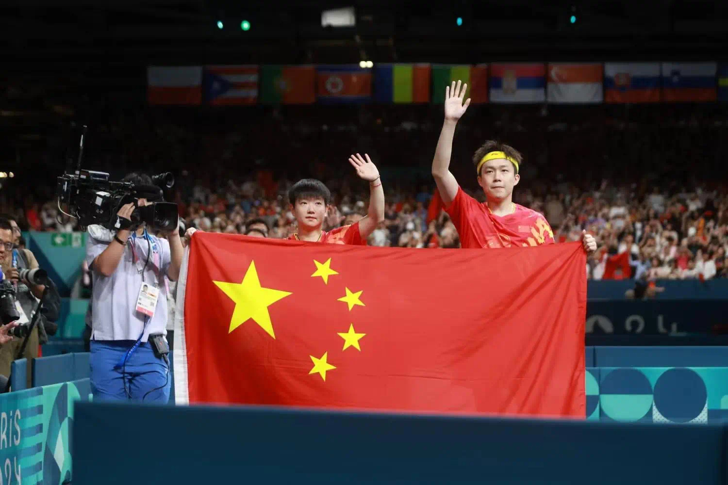 闪亮的每一刻，如钻石般闪耀🏆为国争光，永不言弃，永远为你们每一个精彩瞬间喝彩?