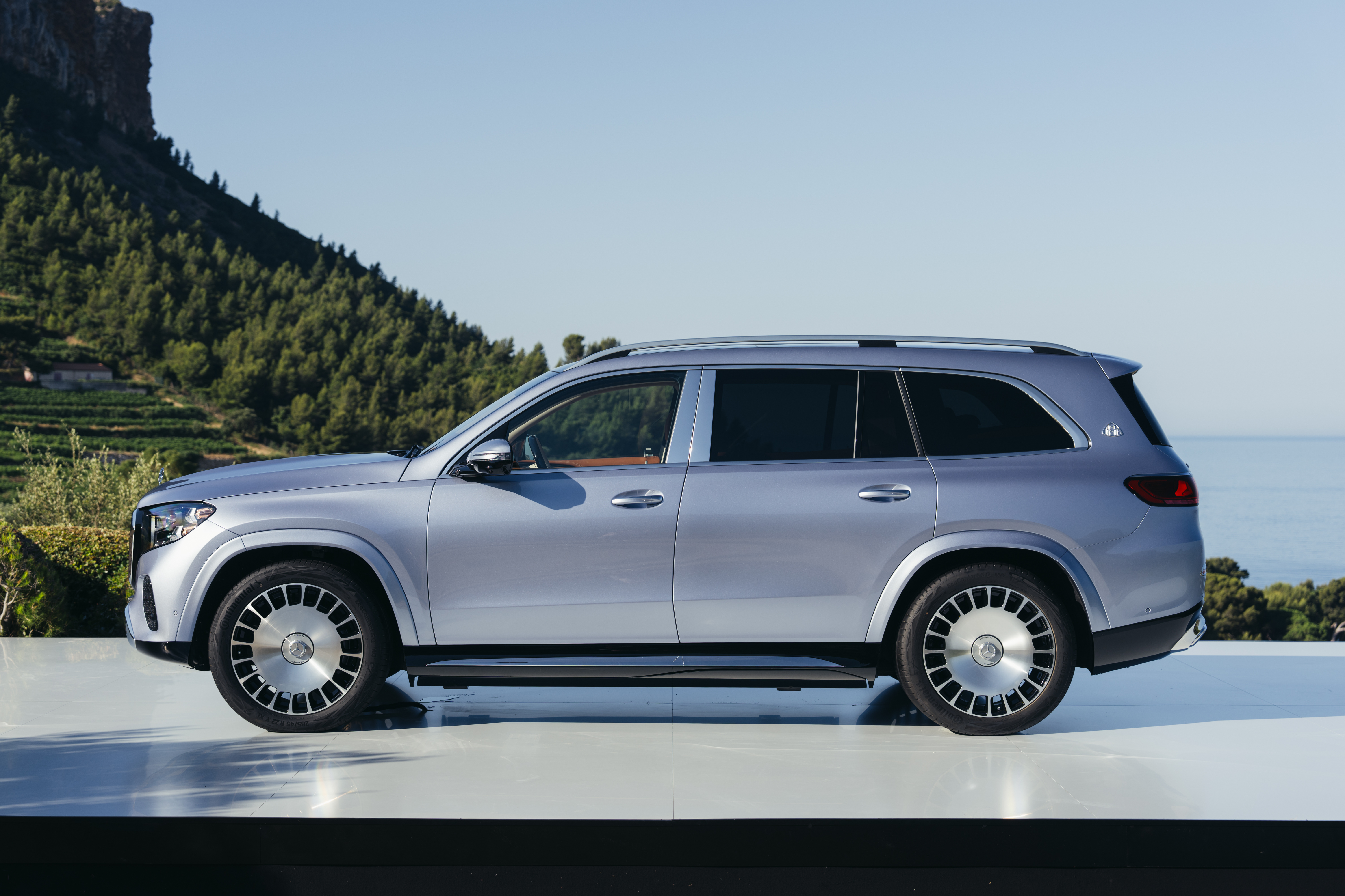 2027 Mercedes-Maybach GLS 680 Manufaktur