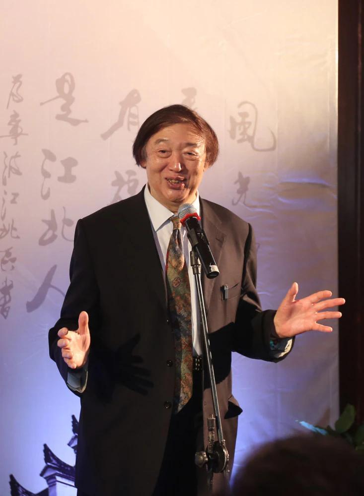 笔墨四驾马车并行，文坛与非遗领域双线深耕的津门大家冯骥才
 
冯骥才（1942年
