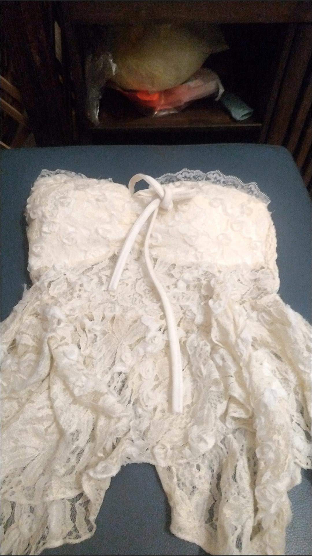 人这一辈子，忙忙碌碌大半辈子，到底在求些什么，很多人到最后才想明白。
 
不是求