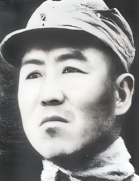1936年，叛变的地下党陈海约陈毅到酒店里见面，没想到陈毅先去了叛徒家中，只因叛