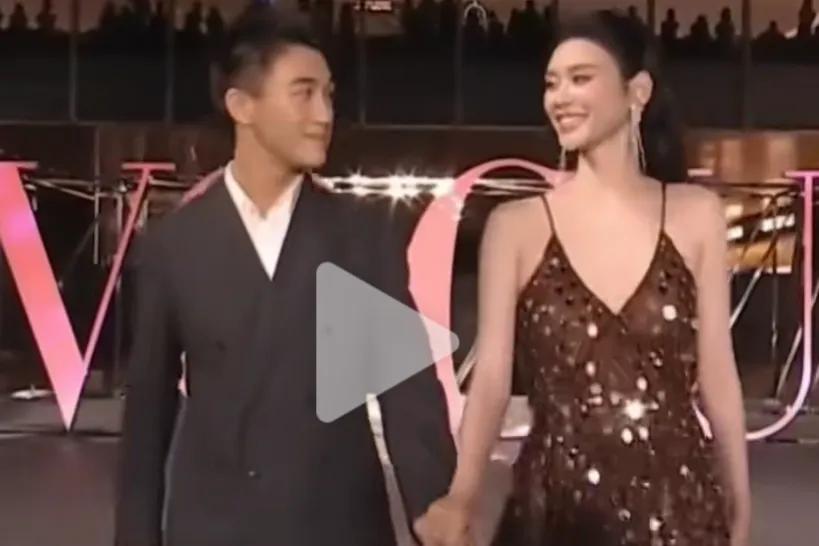 10月17日深圳万象城，Vogue盛典何猷君 、奚梦瑶合体走秀！

奚梦瑶身材高