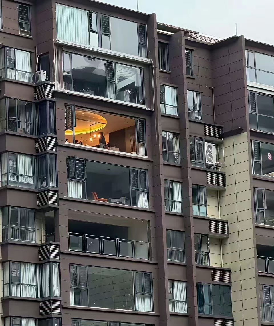 窗户越大，隐私越差，大家觉得呢？ 