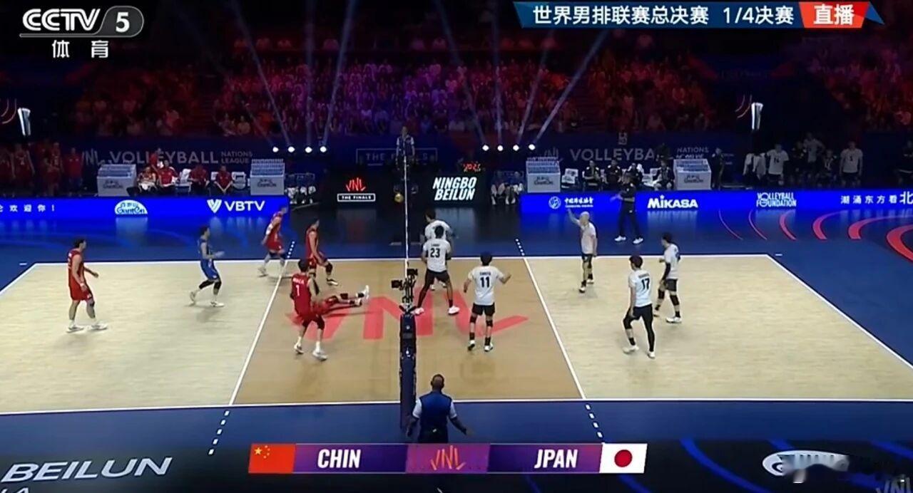 世界男排联赛总决赛：中国男排1比3日本无缘四强 日本队豪取13连胜▼体育中国男排