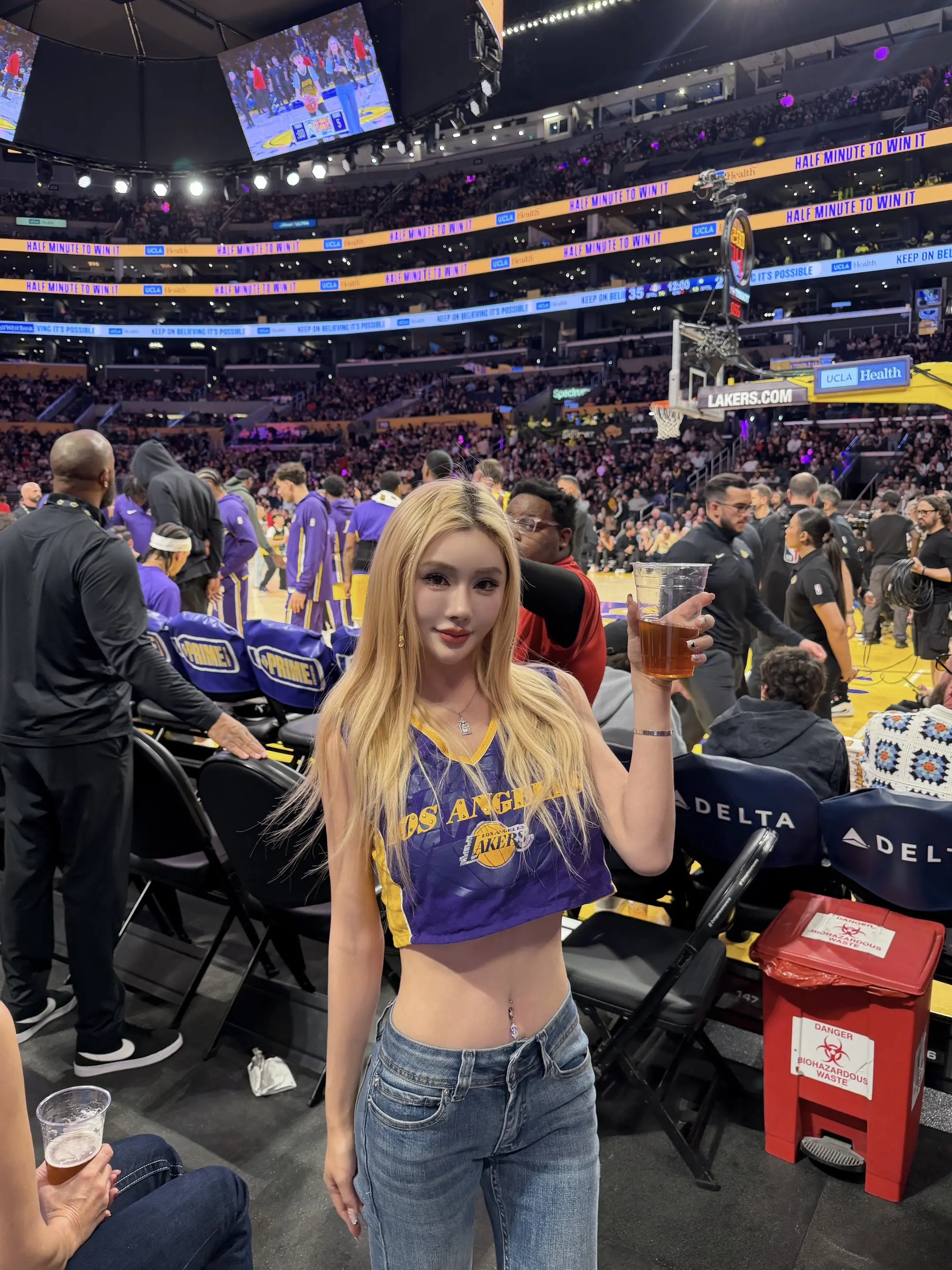 NBA 近距离看到詹姆斯