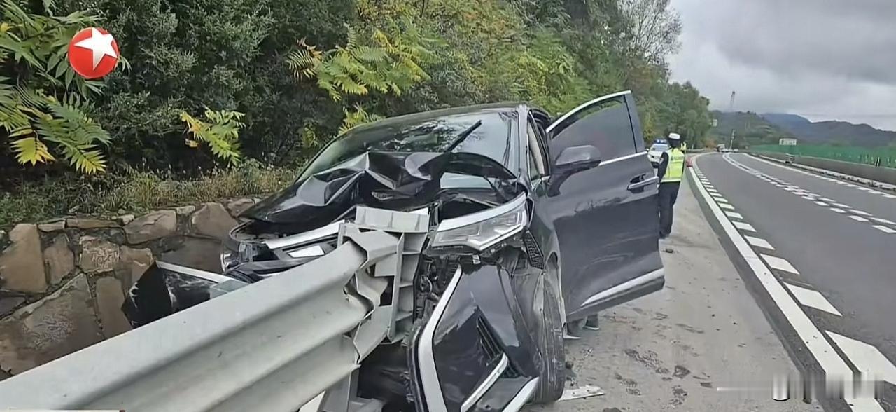 开车睡觉，交给“智驾”，这不是把生命当儿戏吗？

如果有人问我，敢不敢把生命安全