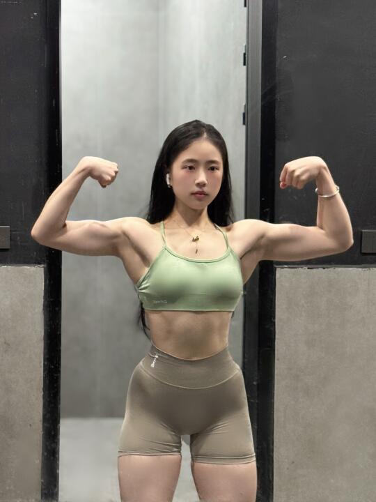 健身后我终于找到了肌肉放松的终极解法💪