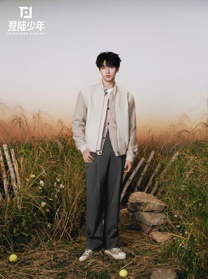 #登陆少年继续浇灌发芽的梦想#他们的故事，是一部关于勇气、坚持和奋斗的传奇。他们