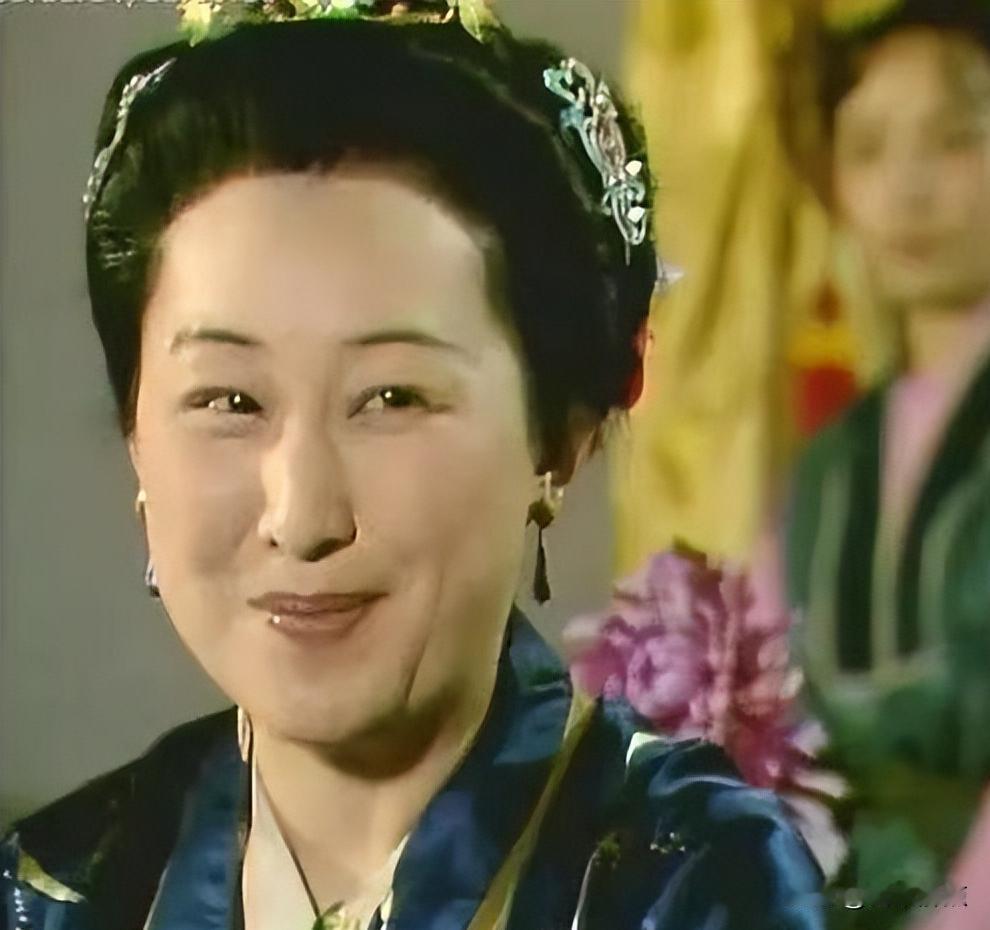 那个在87版红楼梦里演薛姨妈的演员李凤英走了我们才想起她
2026年6月25号那