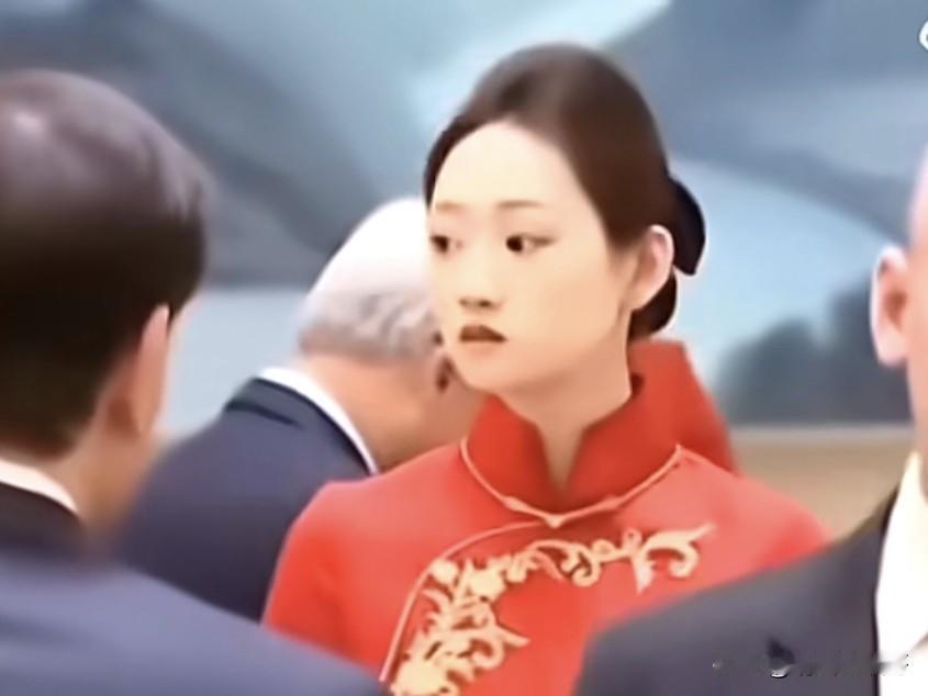今晚全网都是她……