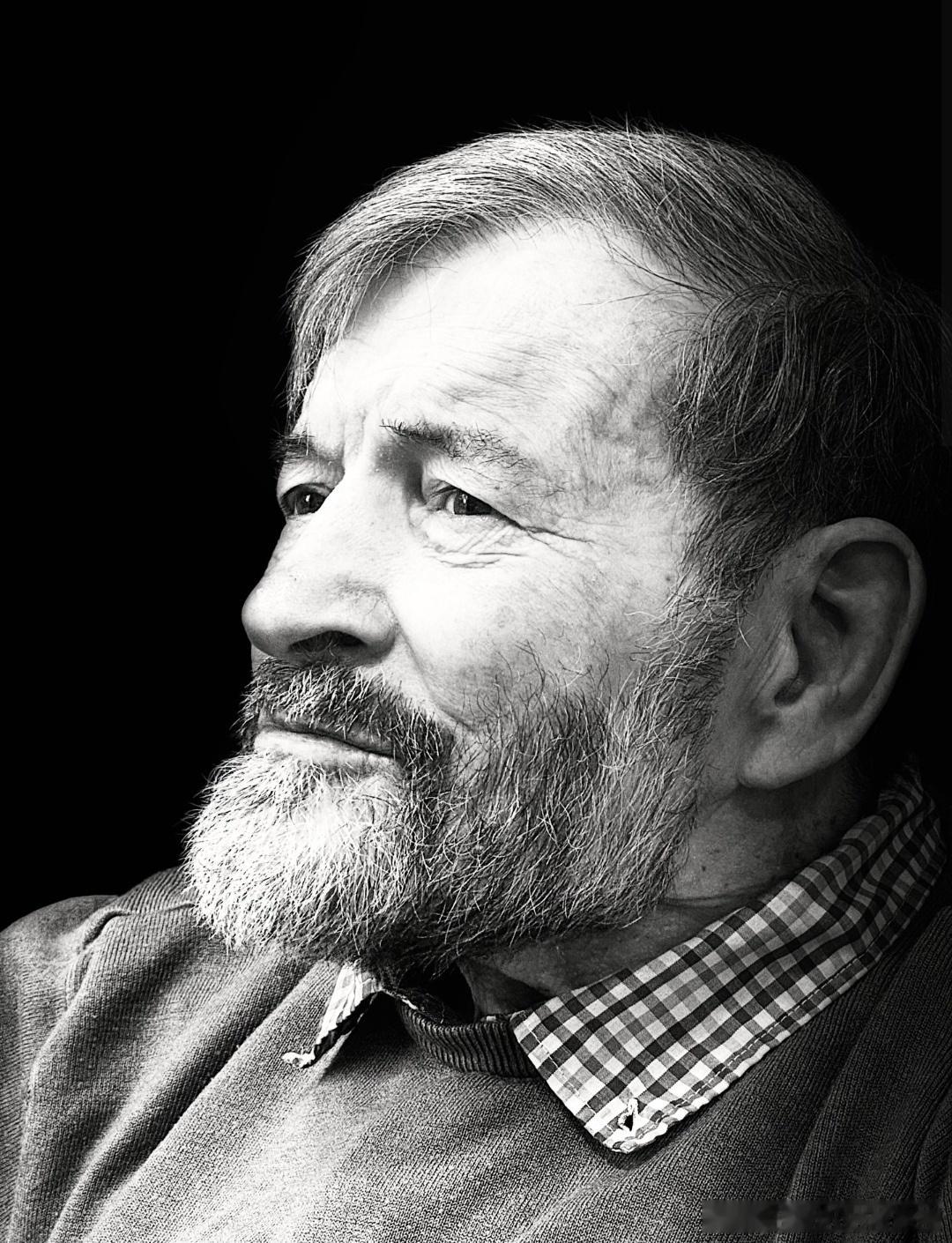 新闻 2026.4.11 丹麦王后玛丽的父亲约翰·达格利什·唐纳森教授因久病于昨