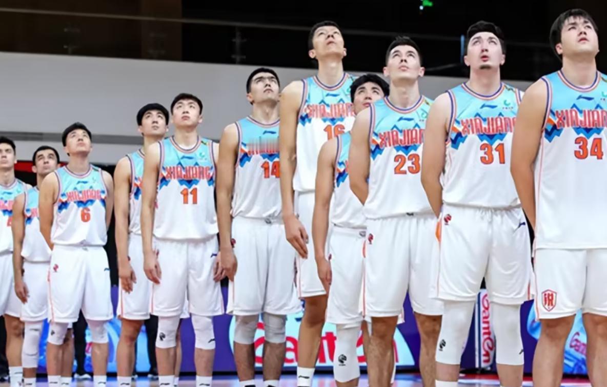 大佬就是大佬！姚明回应新疆退赛，以柔克刚，骨子里的霸气藏不住
3月1日对于CBA