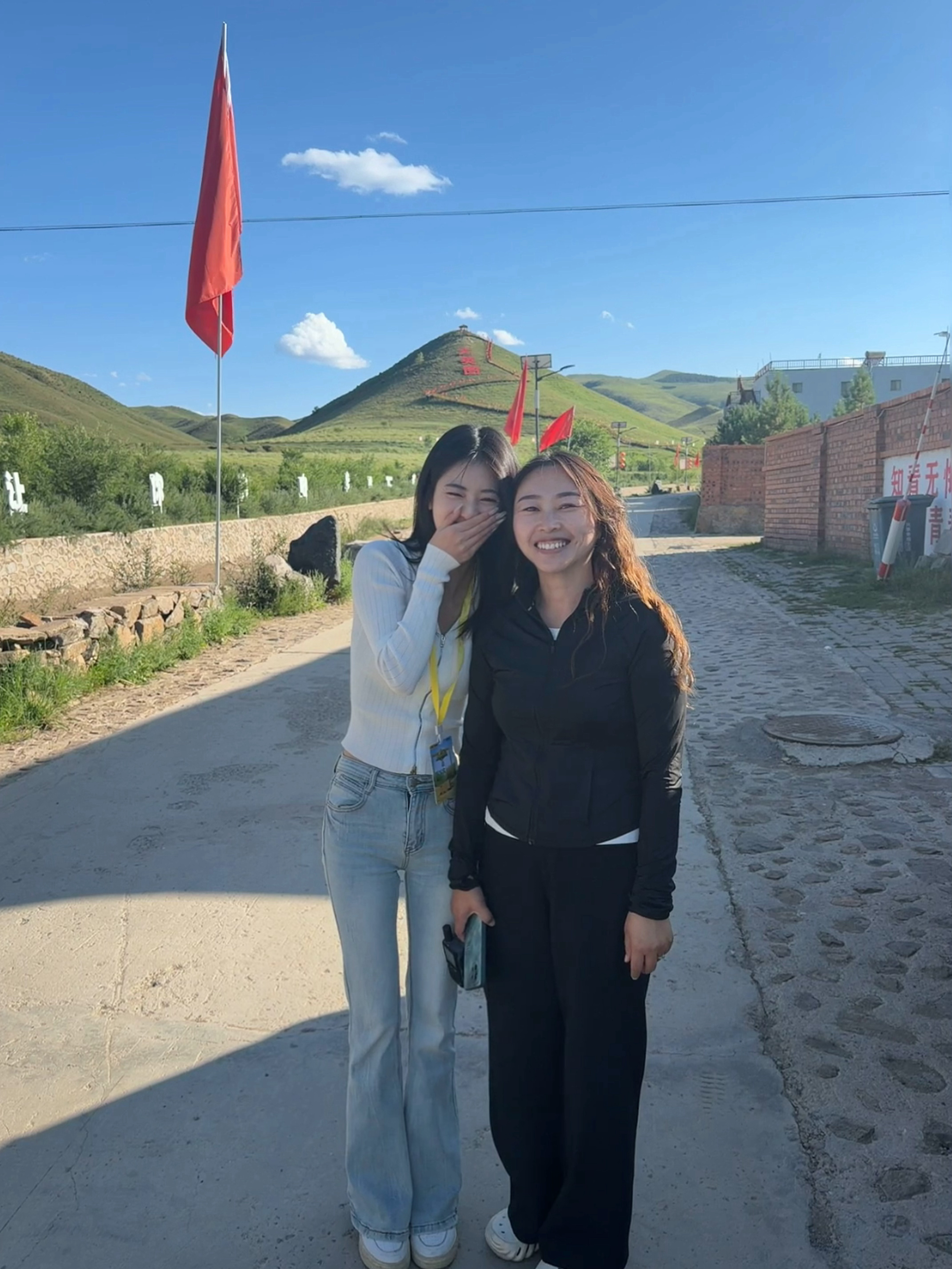 手机找到啦😭谢谢大家昨天给我的建议和关心，不用担心啦，冥冥之中自有天意✨捡到我