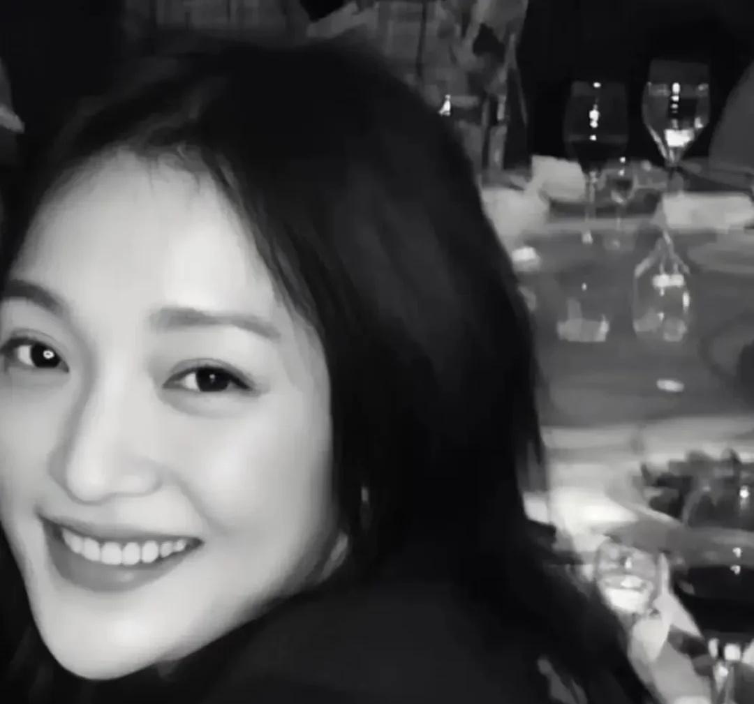 灵动 俏皮 娇美 你永远是我心中的女神！
周迅 周迅同款 周迅代言 周迅穿搭 周