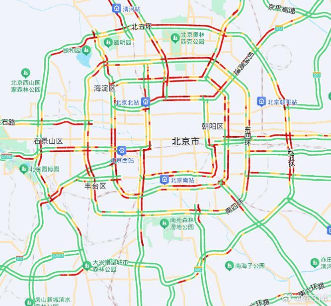 “车船税”，果然不是白交的！古有旱地行舟，今有河里开车，齐活儿了属于是。话说这种