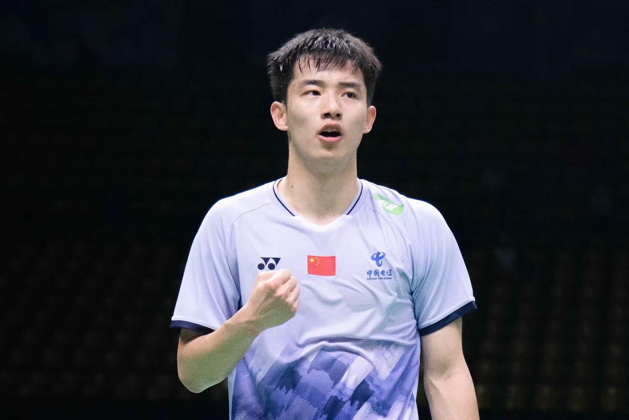 王正行是很奇怪的一名球员，在你不看好他的时候他总能赢球。
2026瑞士公开赛首轮