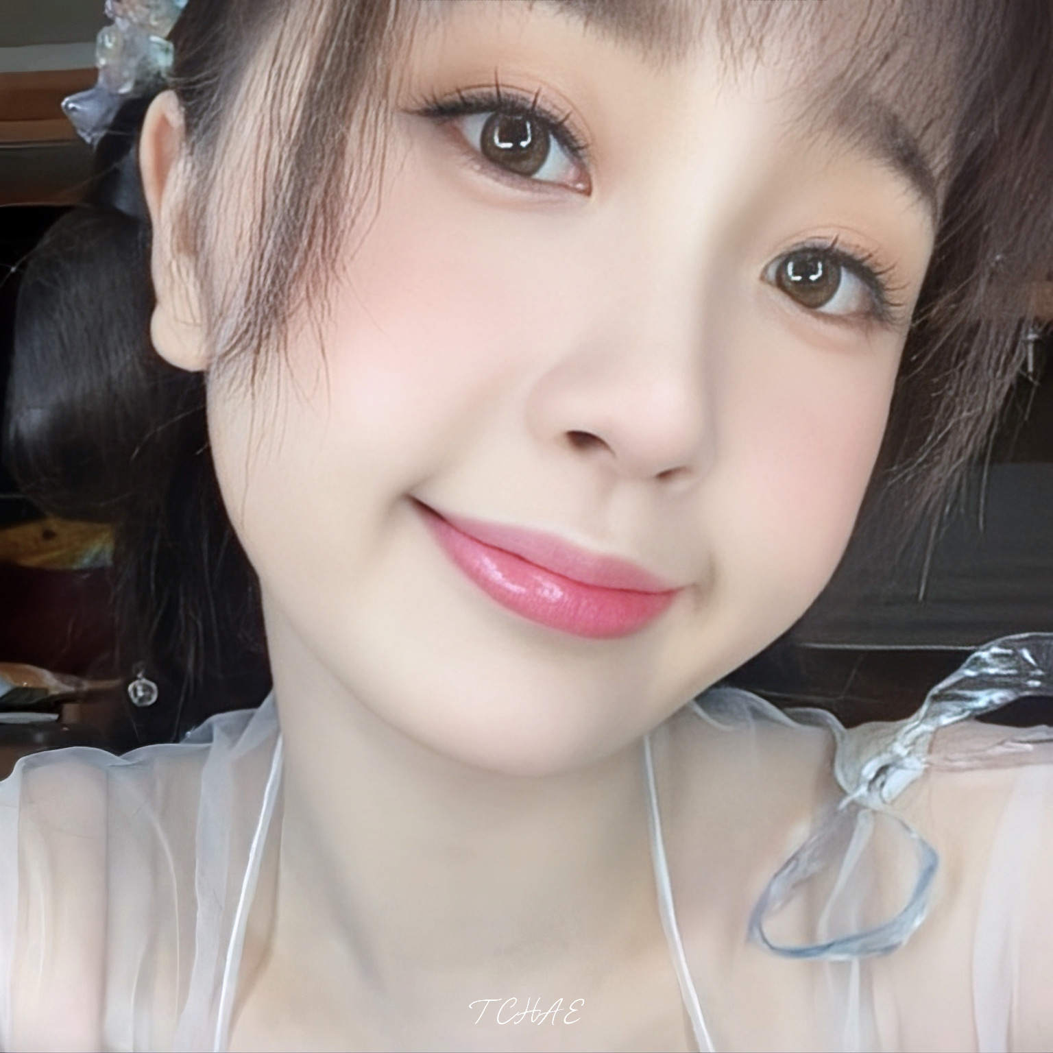 虞书欣  “我不是芍药，我不是月季，我是司命殿小兰花”苍兰诀  专栏 · 𝓔?