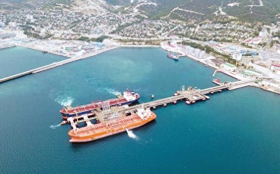 本想着凑在一起秀团结、摆姿态，结果七国集团外长会直接变成“互撕现场”，藏了许久的