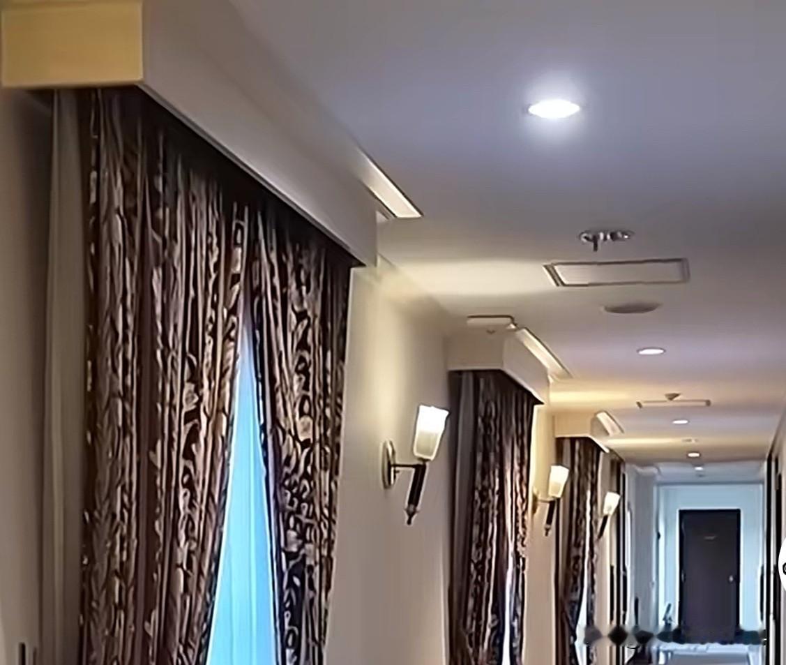 为什么要去日本旅游？想不通。

日本长野县青井泽某酒店负责人说：2月3月预定的酒