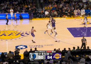 三分8中6！里夫斯🔥🔥独行侠vs湖人