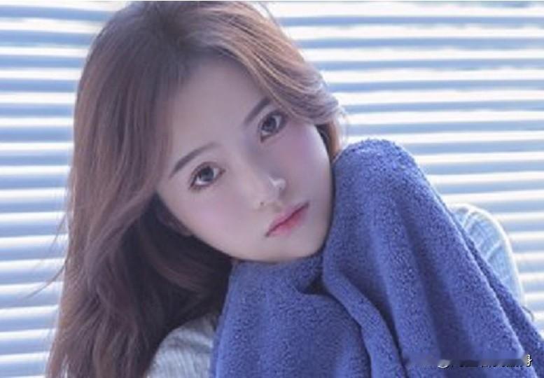 属蛇人注意！分清贵人和小人，中年后顺风顺水

属蛇人天生聪慧心思细，重情心软，人