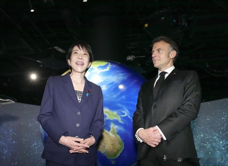 马克龙左右为难的心思！

据报道，近期法国总统马克龙访问了日本，并就人工智能、核