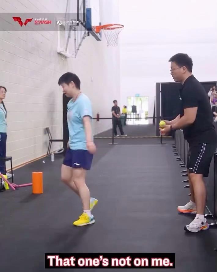 孙颖莎vs萨马拉这不赖我，再来一次