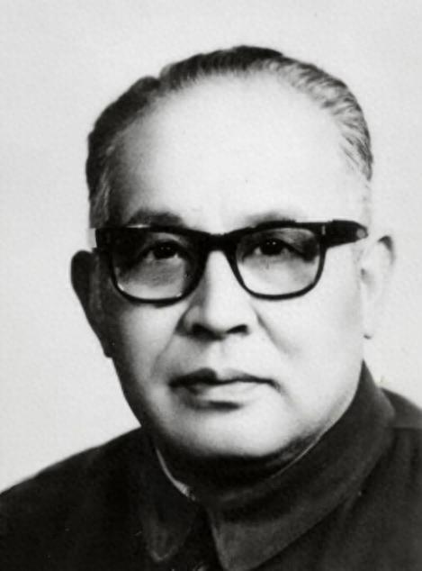 1947年王士光登报寻找7年前去世的妻子，部队士兵却说外面有人自称是他的夫人？