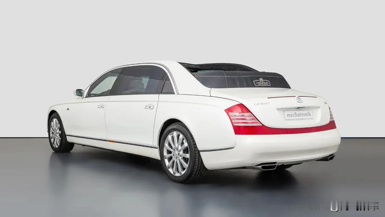 有大佬知道国内的迈巴赫62S Landaulet在谁手么？#大佬钟爱迈巴赫# #