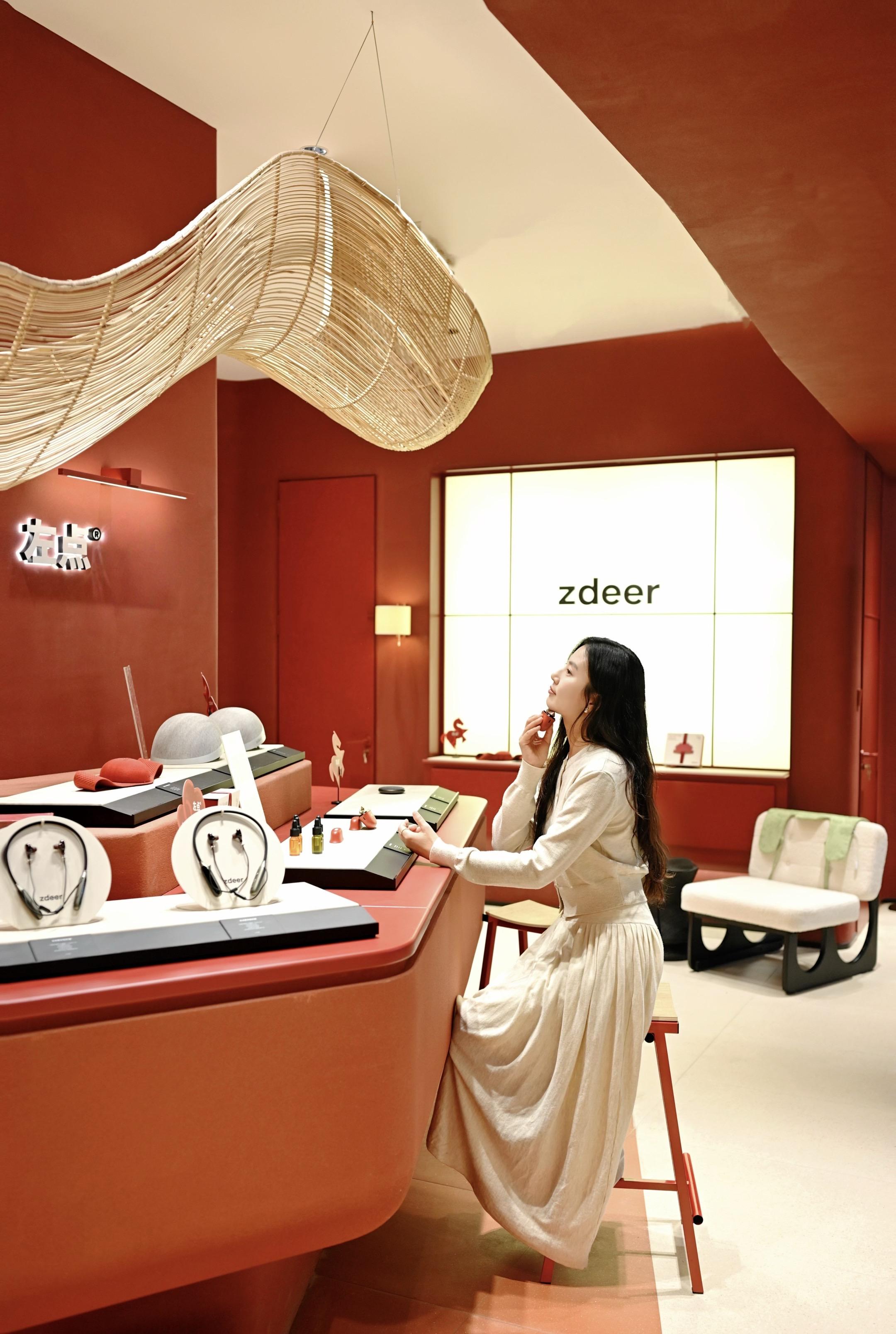 武汉新店🔴在高级的美学空间养生。新年伊始，万象更新 在武汉梦时代发现...